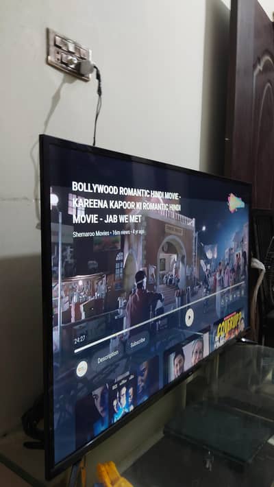 TCL Smart Tv 54 inch
