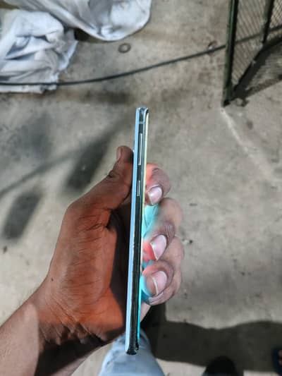 Samsung Mobile S10