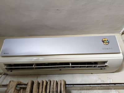 Gree 1.5 Ton Split AC (Model: GS-18CK) Powerful Cooling