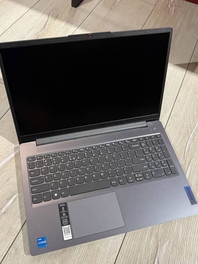 Ideapad slim 3 Box open
