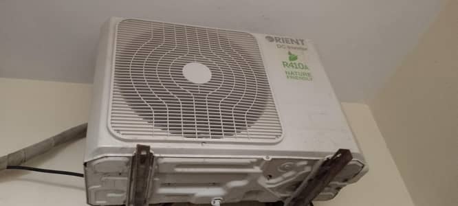 Orient 1.5 ton inverter a. c excellent condition