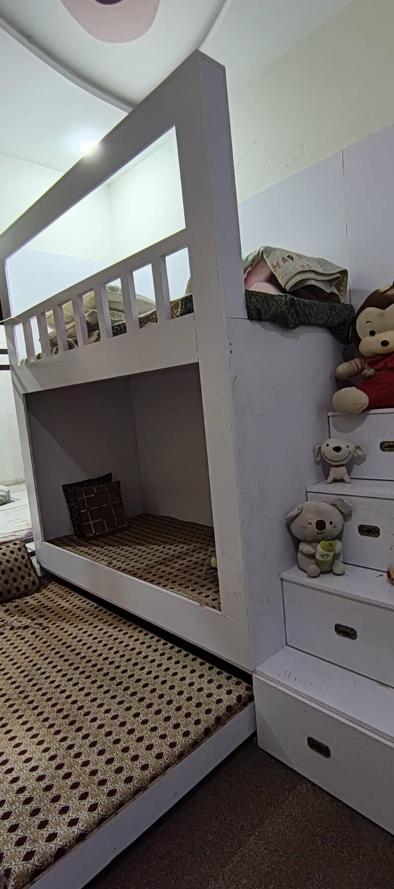 house 7