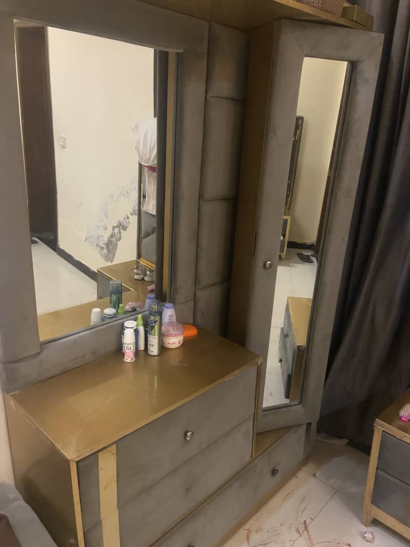 Dressing table new design 0
