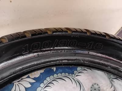 ybr 125/150 honda back tyre