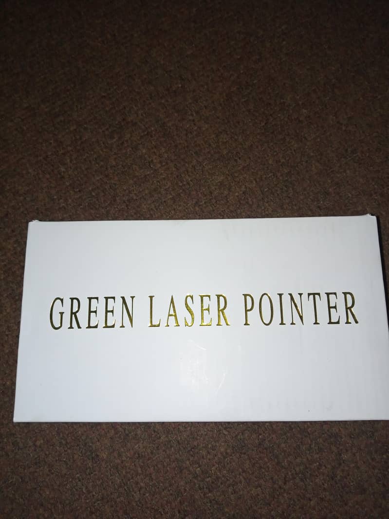 green laser pointer 0