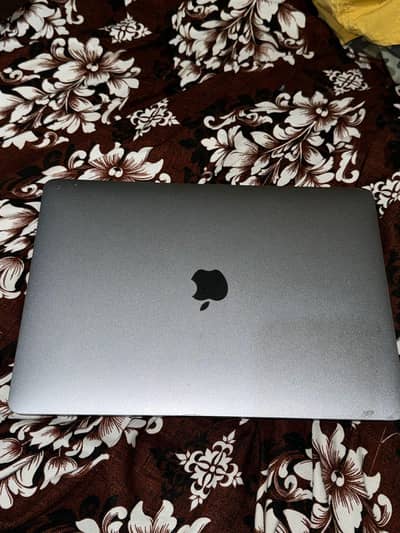macbook pro 2017  13inch intel core i5