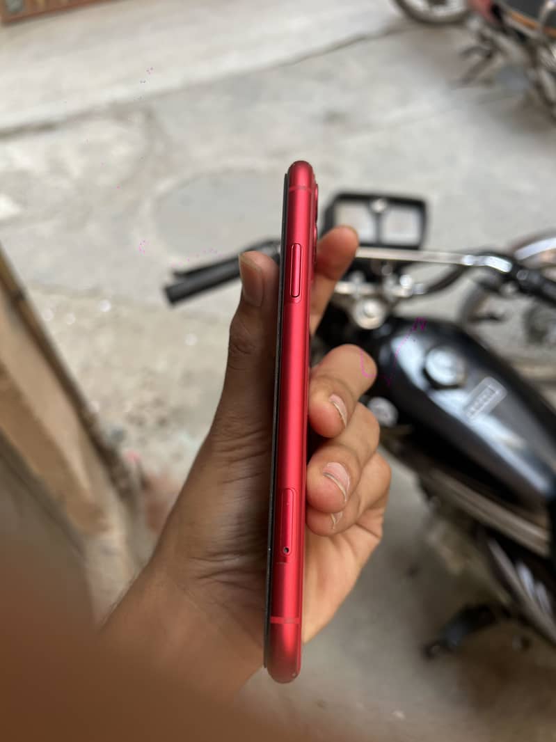 Apple iPhone 11 2