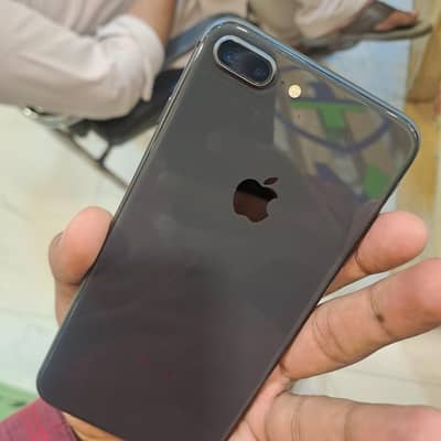 Apple iPhone 8 Plus