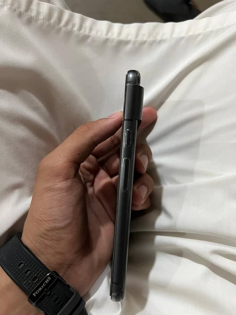 Google Pixel 8 2