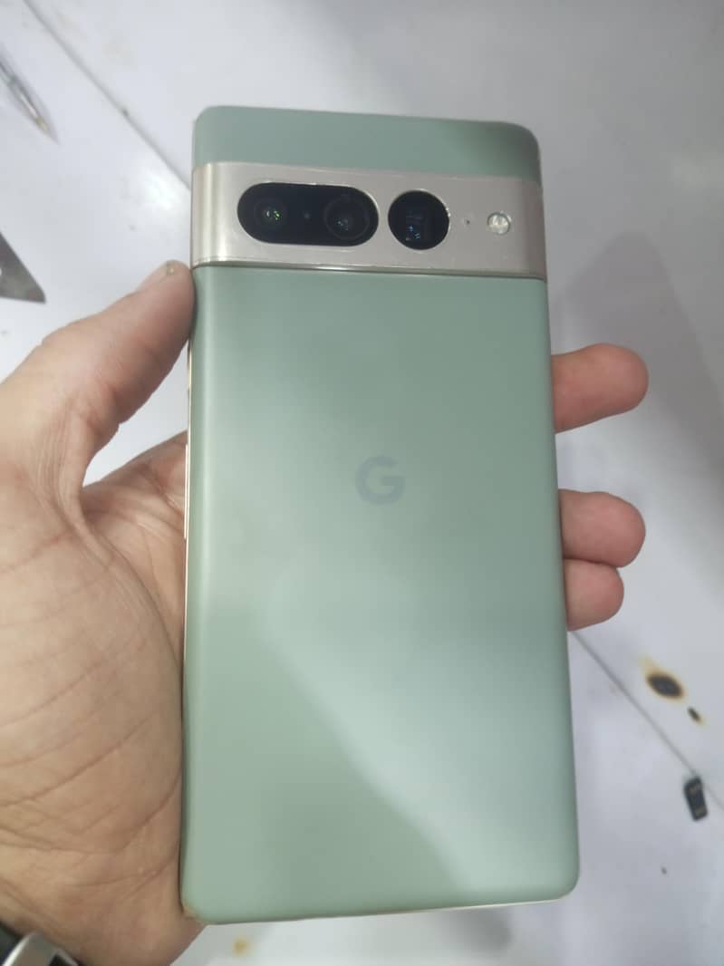 Google Pixel 7 Pro 0