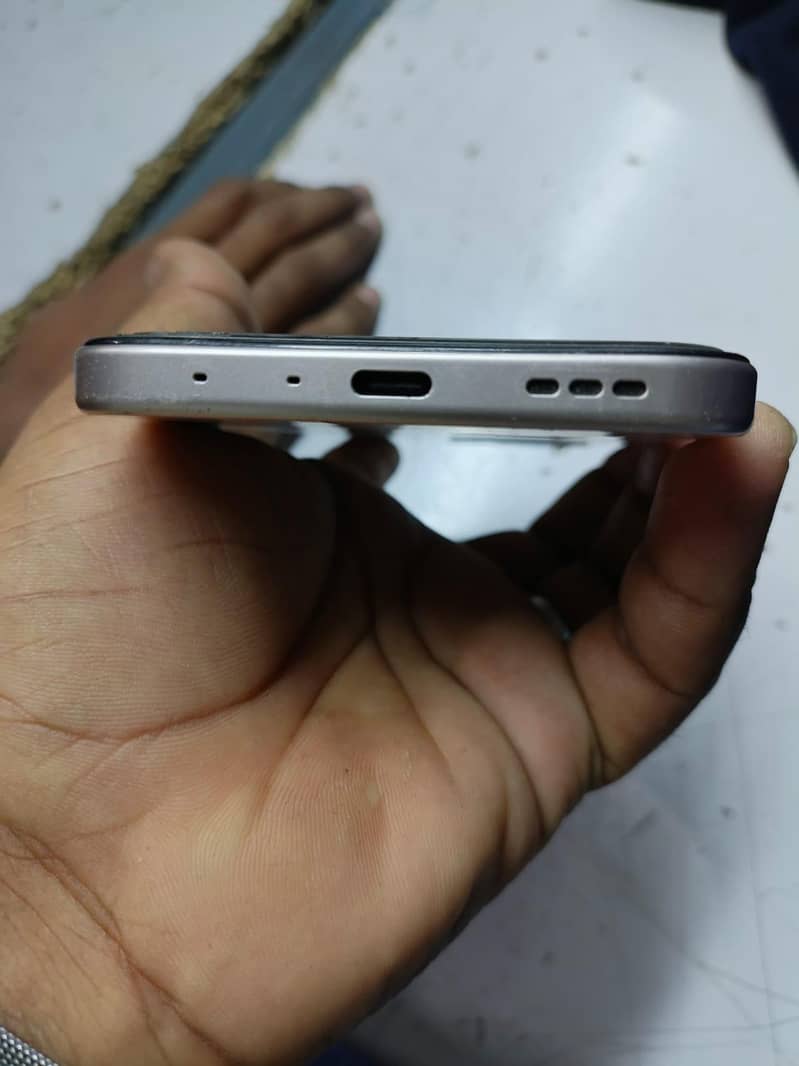 OPPO A6 2