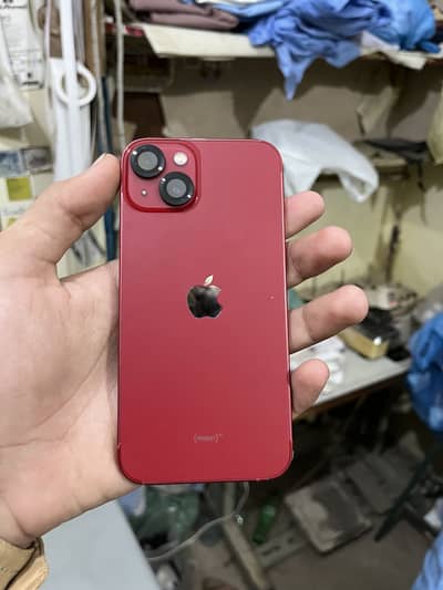 Apple iPhone 13