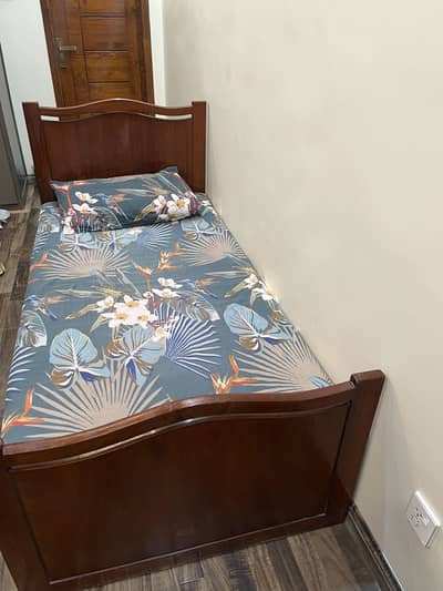 Sheesham Single Bed with Foam in new Condition