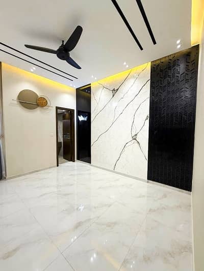 1 Kanal Like A New Upper Portion For Rent