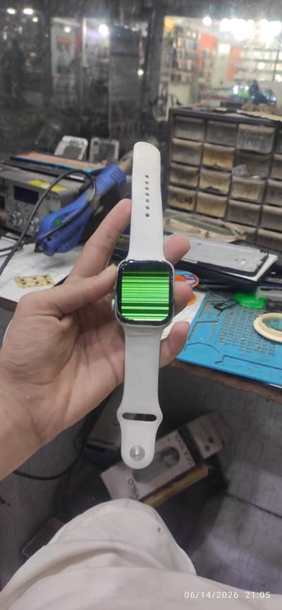 APPLE WATCH SERIES 4 PANEL DEAD