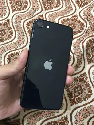 Apple iPhone SE