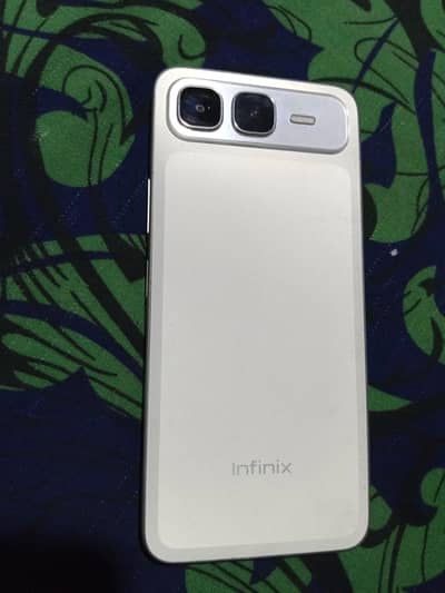 Infinix Smart 10 plus. . 6-128=6000mh