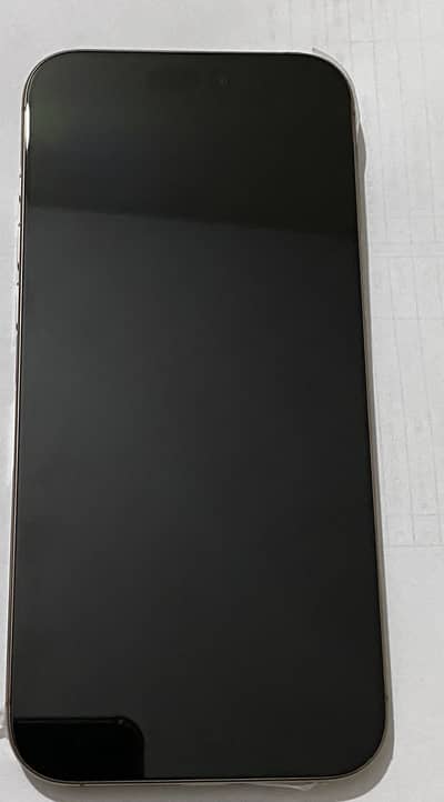 iPhone 16 Pro amax Non-PTA 100 percent battery Health