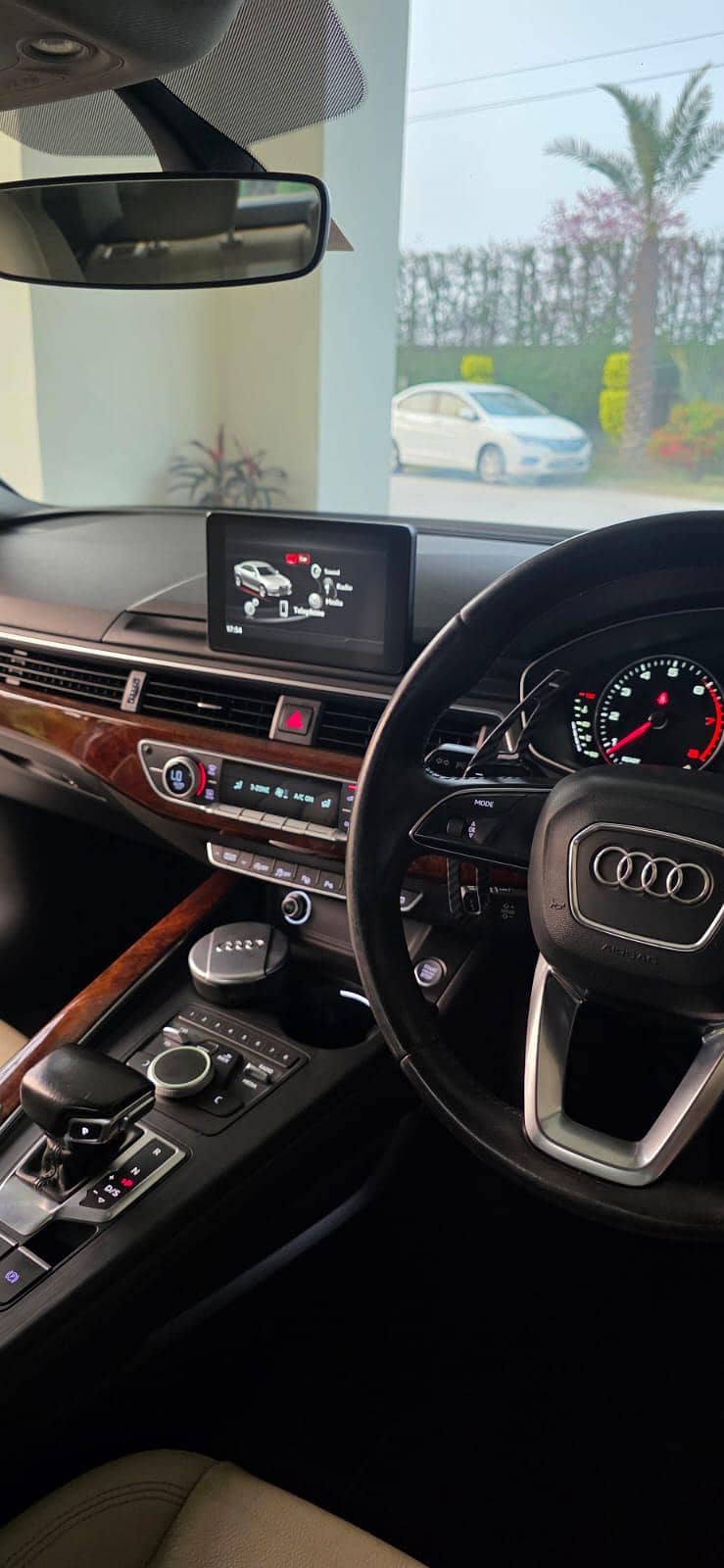 Audi A4 2016 8