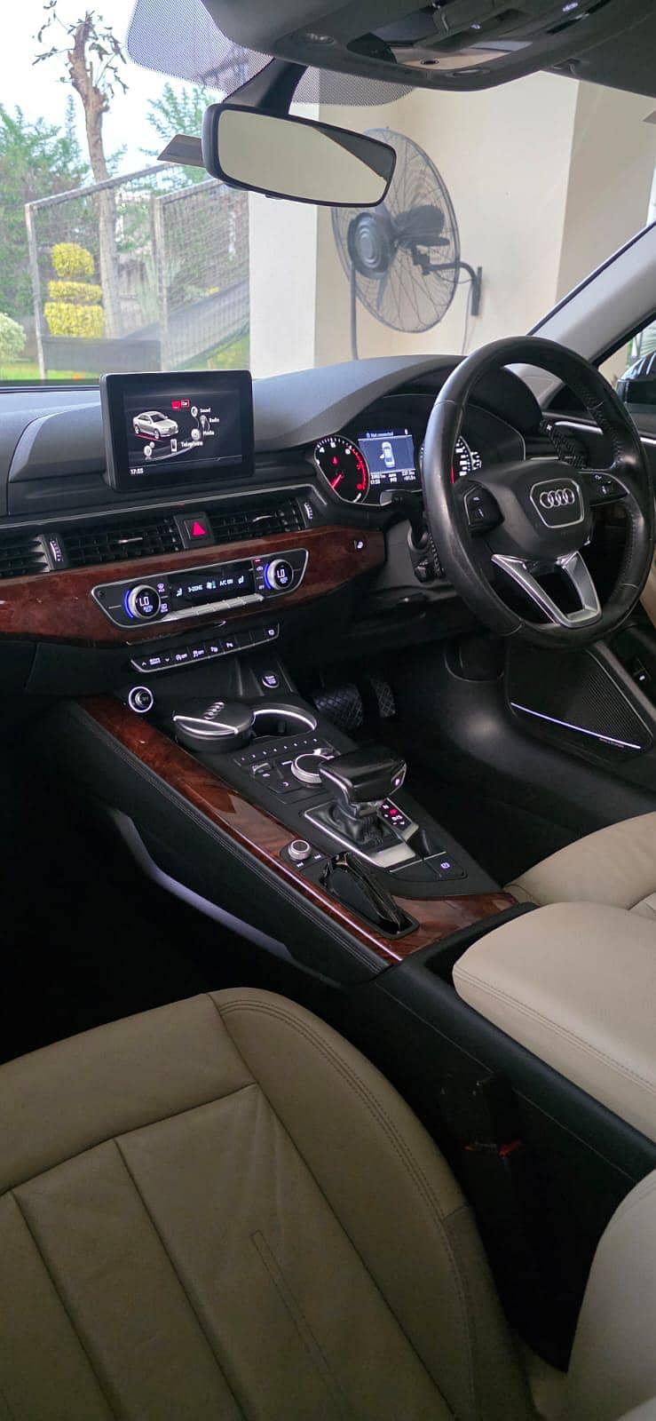 Audi A4 2016 9