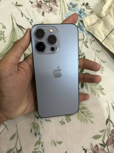 Apple iPhone 13 Pro