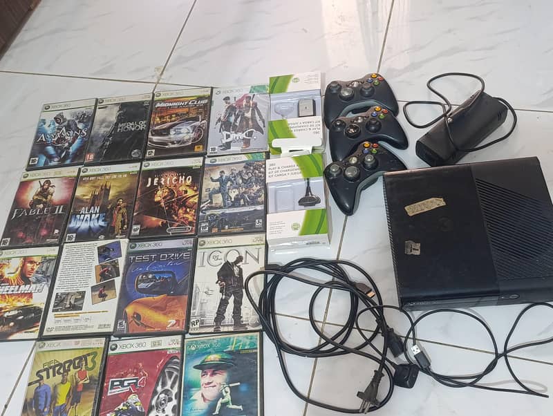 Xbox 360 slim 1