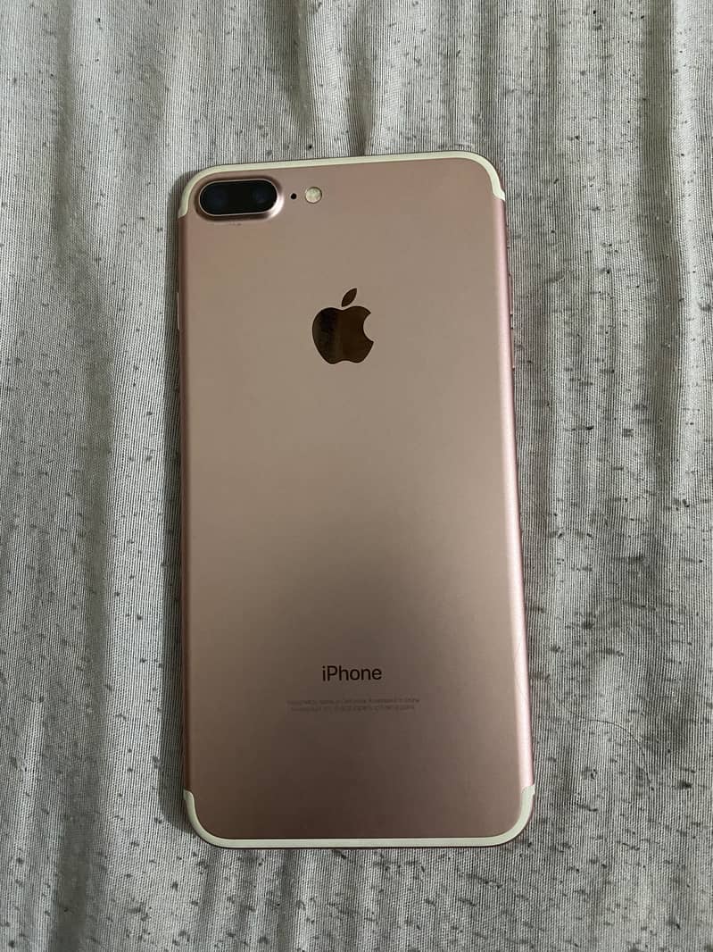 Apple iPhone 7 Plus 0