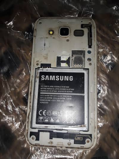 Samsung Mobile J5