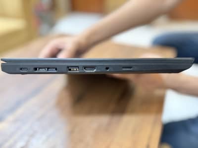 LENOVO  T490