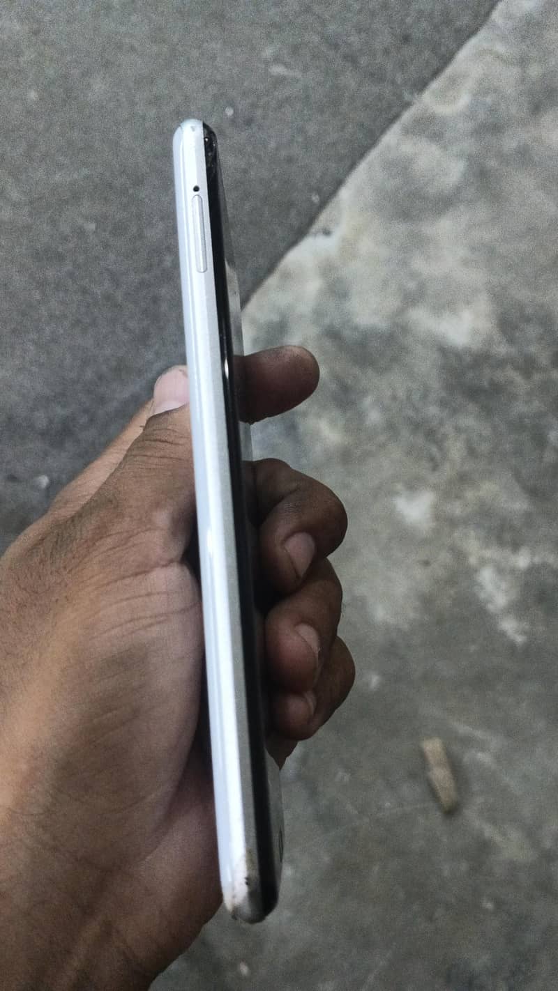 aquos 2