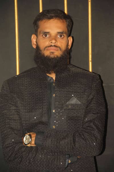 M Shazaib Jee