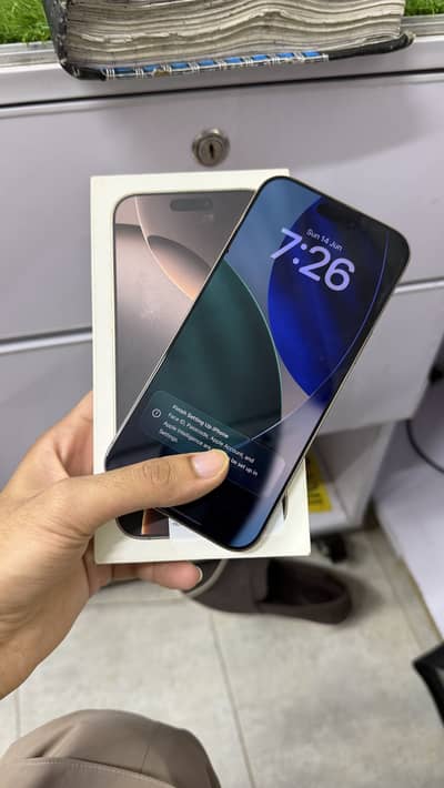Apple iPhone 16 Pro Max