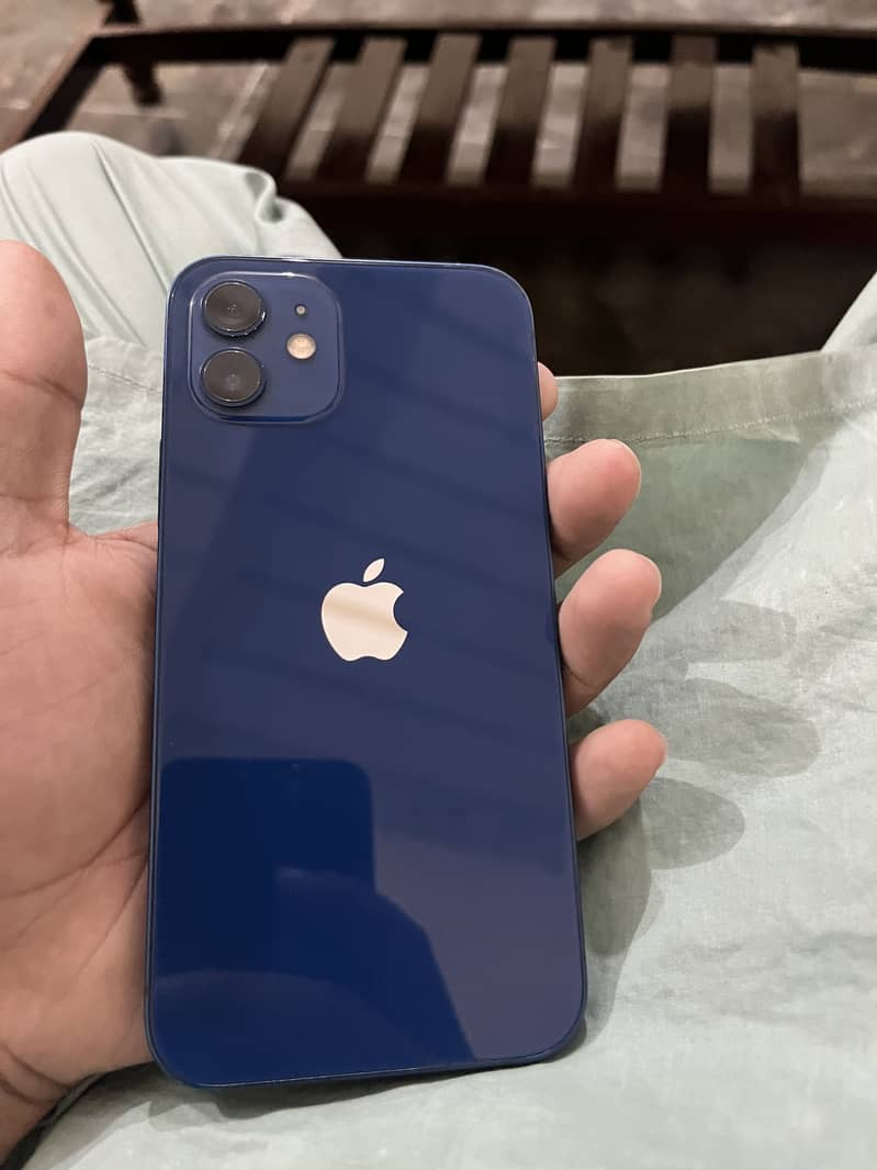 Apple iPhone 12 0