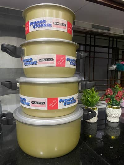 pots and pan