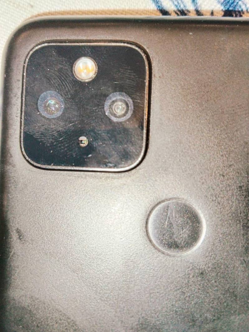 Google Pixel 4a 4
