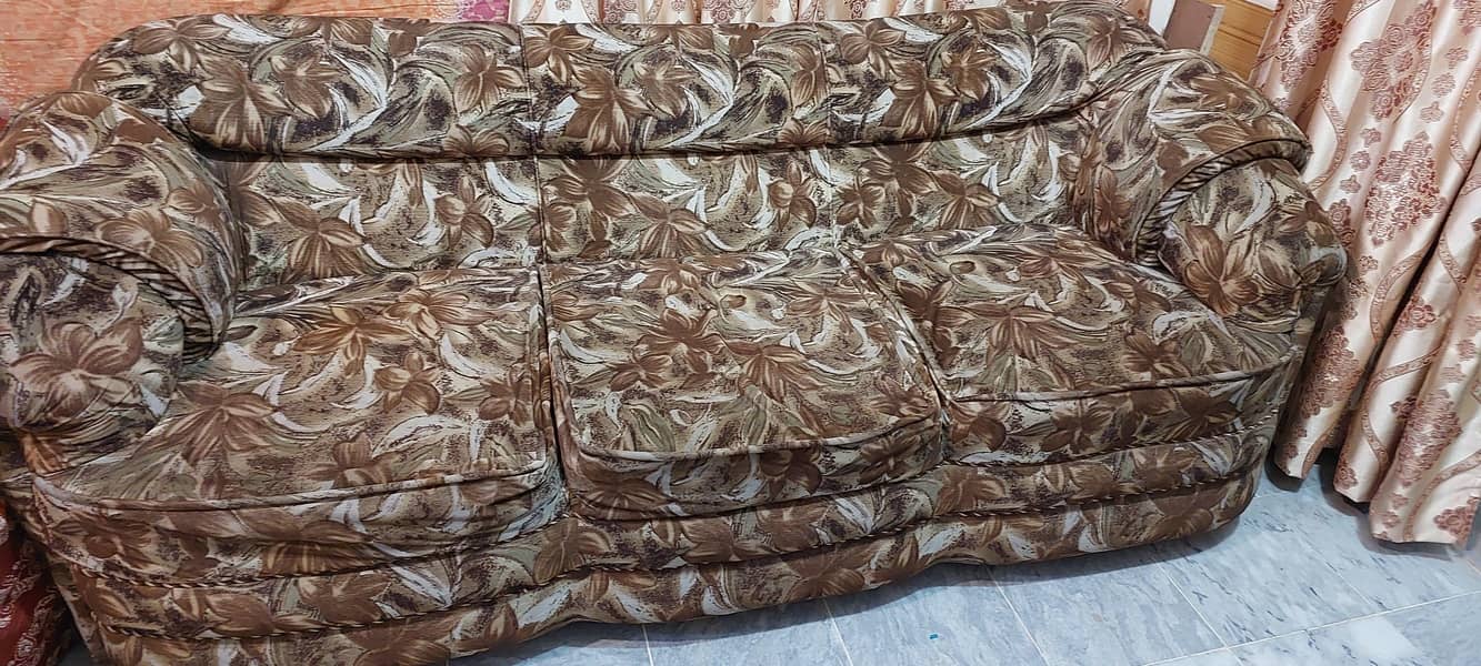 Old Sofa One Set only 1