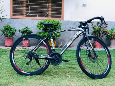 ALVAS SPEEDO 700 RACING AND HYBRID BICYCLE