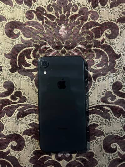 Apple iPhone XR
