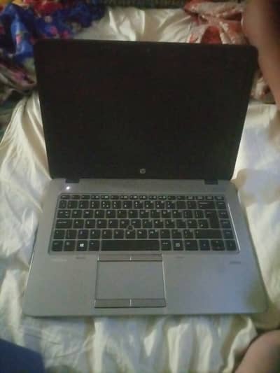 HP EliteBook 840 G2 | Core i5 5th Gen | 8GB RAM | SSD + HDD | 9/10 Co