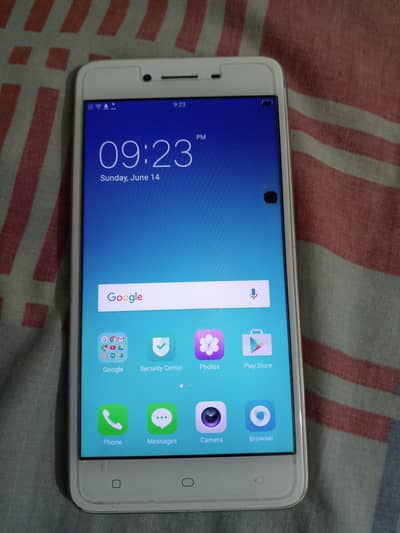 OPPO A37