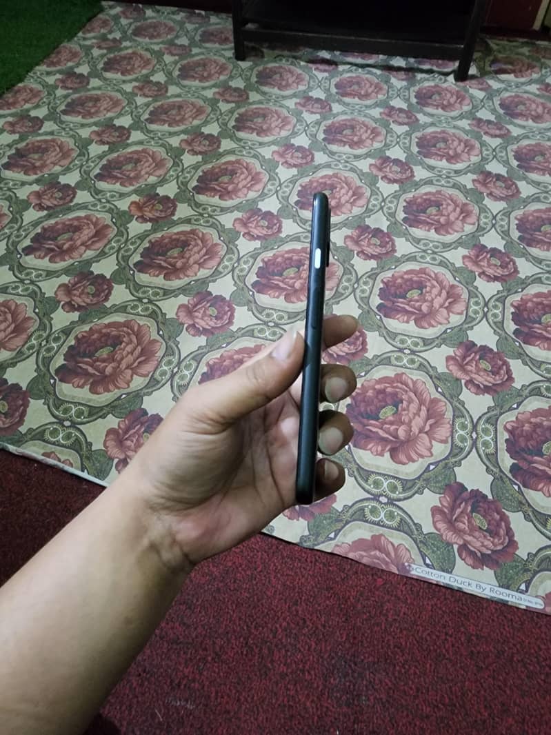 Google Pixel 4A 5G 5