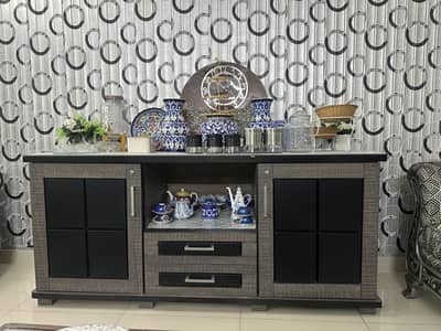 Console table