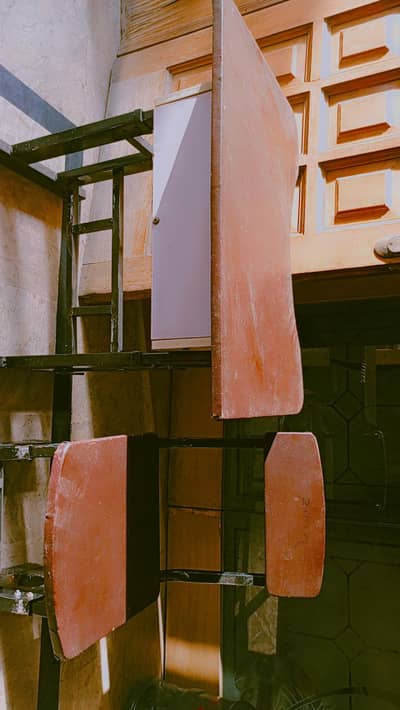 Table Chair