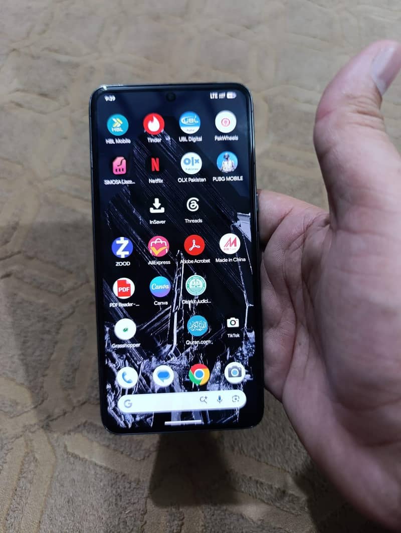 Google Pixel 8 Pro 0