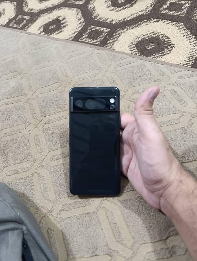 Google Pixel 8 Pro 3