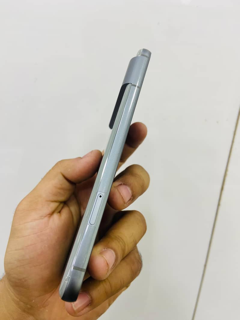 Google Pixel 8 1