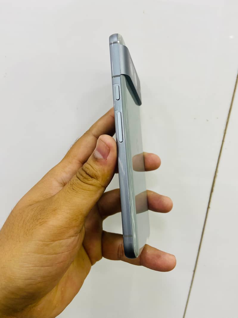 Google Pixel 8 3