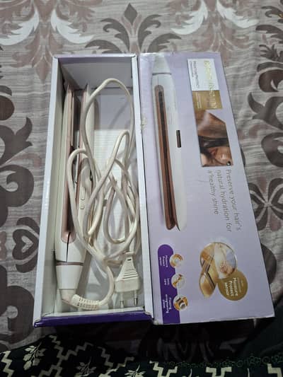 Hair straightener for sale