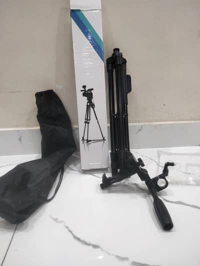 tripod