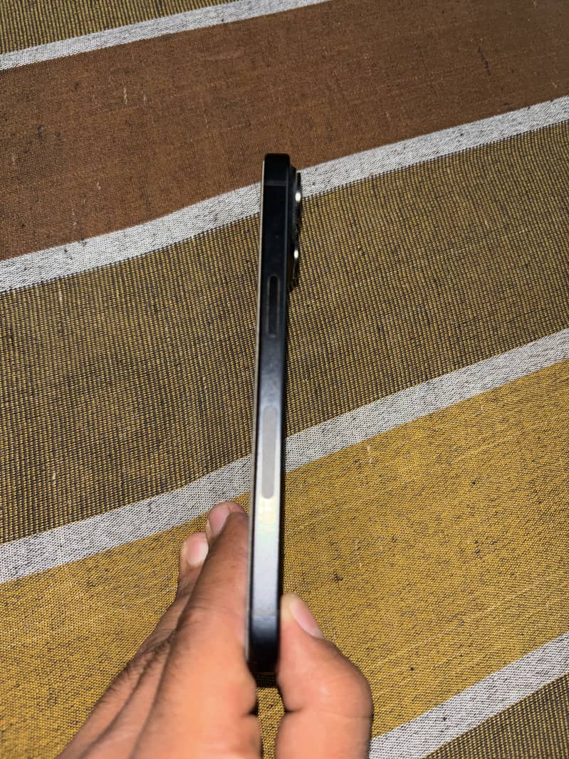 Iphone 15 2
